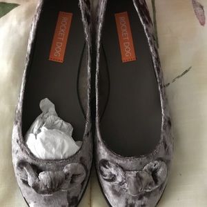 Rocket Dog slip on shoes